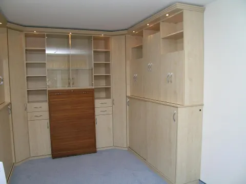 Büro & Arbeiten – Arbeit der Schreinerei Heinlein (Bild 2)