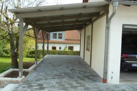 Gartenhäuser & Carports – Arbeit der Schreinerei Heinlein (Bild 4)