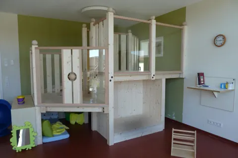 Kindergärten & Kinderkrippen – Arbeit der Schreinerei Heinlein (Bild 1)