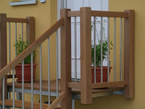 Treppen – Arbeit der Schreinerei Heinlein (Bild 1)